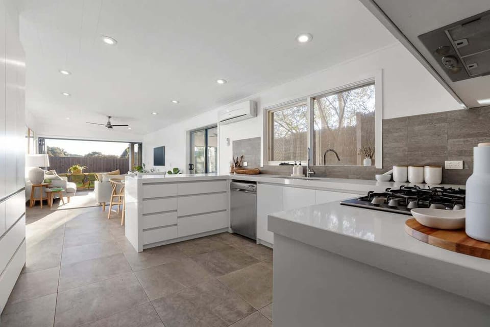 Incredibly well equipped kitchen means you should have everything you need to cook up a storm, or even just to keep the kids busy with some baking on a rainy day. 
