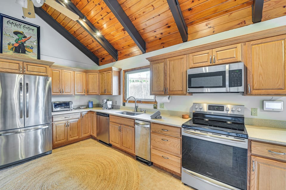 Kitchen | Cooking Basics | Pod Coffee Maker | Microwave | Toaster Oven | Blender