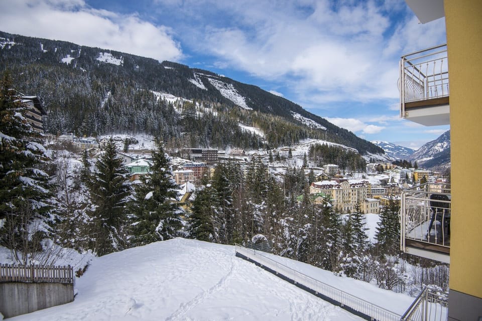 Immediate Surroundings [winter] (<1 km)