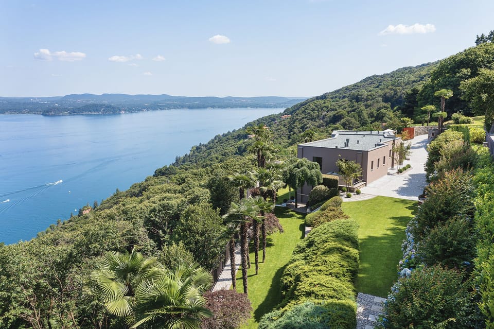 Villa Falcone - Magognino (Stresa), Lake Maggiore - NORTHITALY VILLAS vacation 