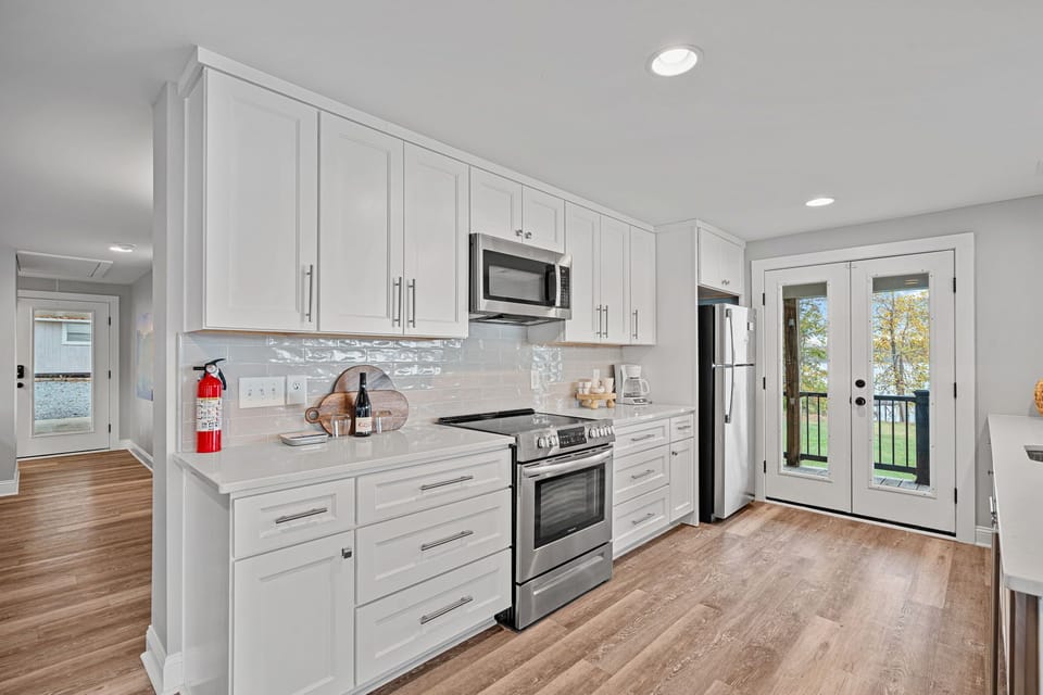 Fully stocked kitchen to prep all your group meals.