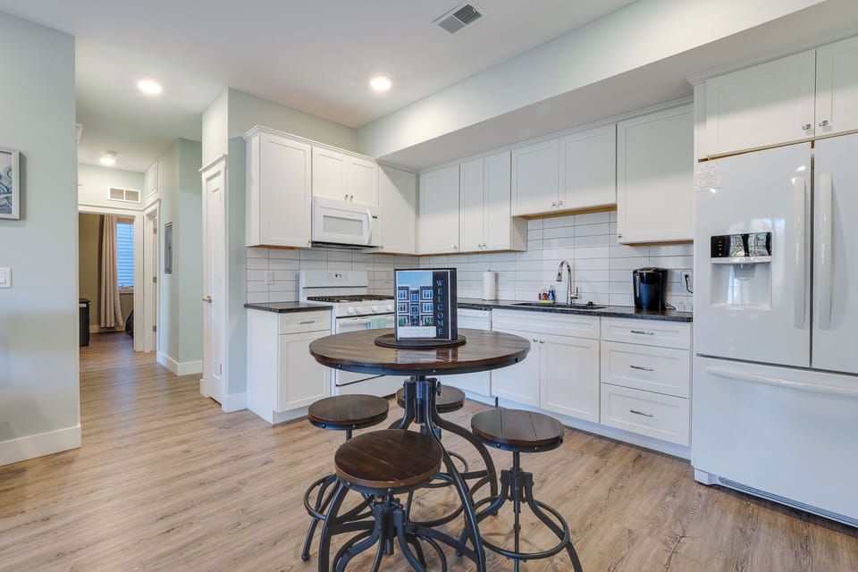 Kitchen | Keurig Coffee Maker