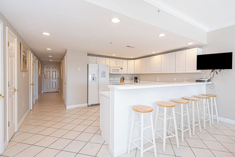 KITCHEN-AREA