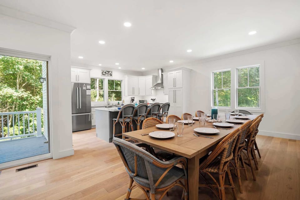 Main House, Kitchen and Dining Area