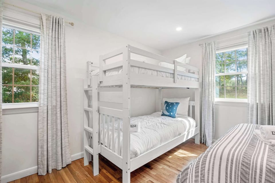 2 twins-bunk, 1 double bed