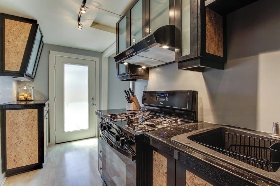 Gourmet Kitchen