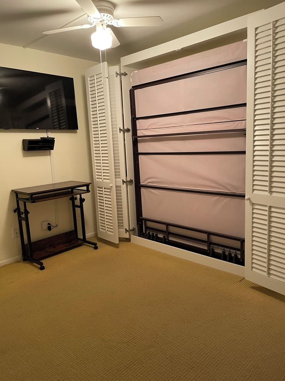 Bay Harbour A306 by FVC Guest Bedroom Murphy Bed