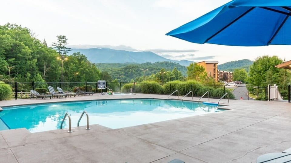 Bluegreen Vacations MountainLoft_2.jpg