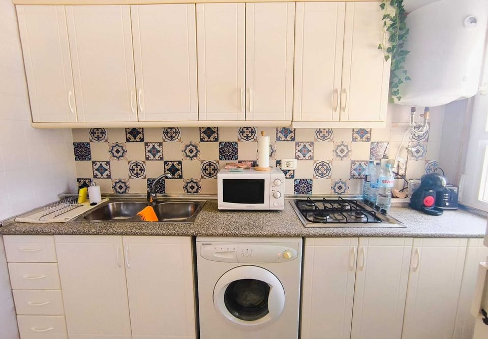equipped kitchen