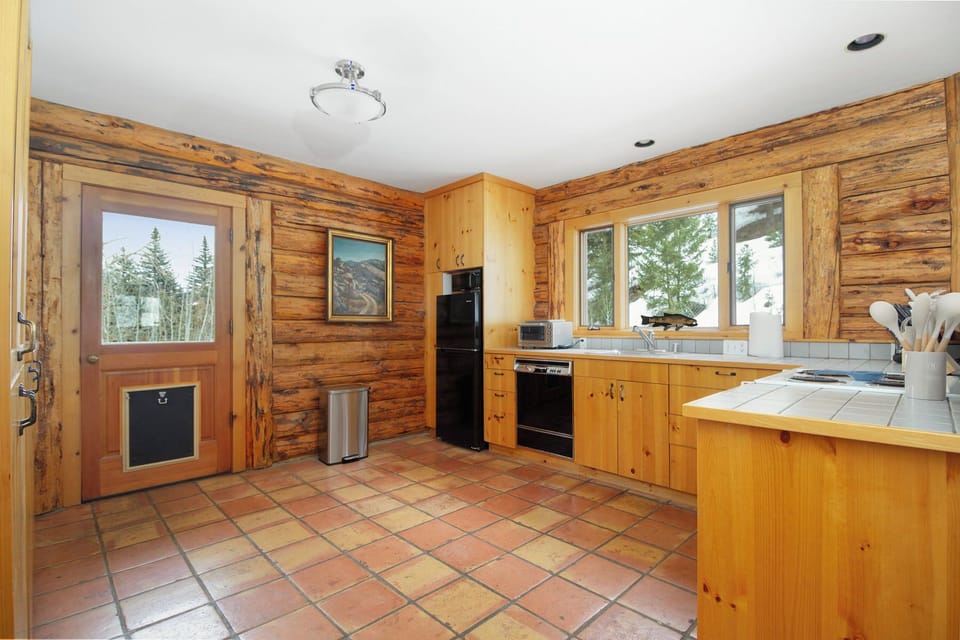 Guest House Kitchen