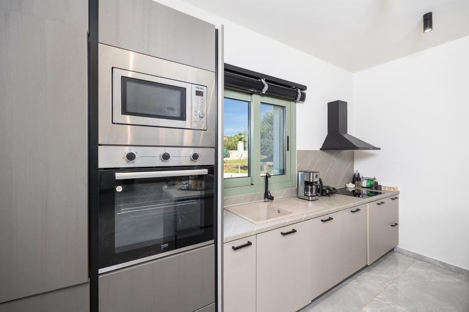 Equipped kitchen