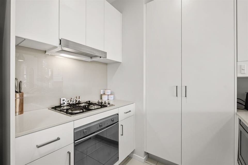 006_Open2view_ID923449-40_2_-_10_Kamala_Crescent