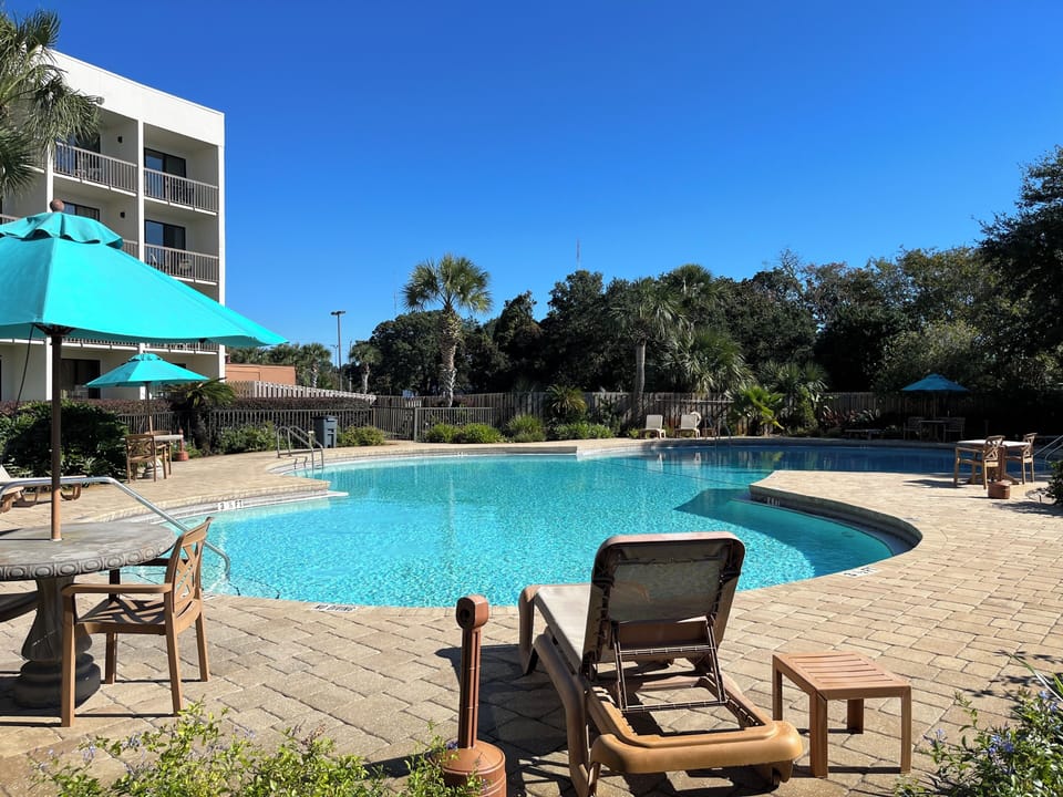 Pirates Bay Pool