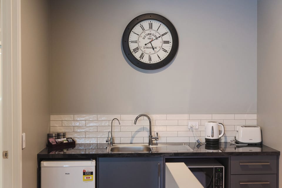 Kitchen (2)