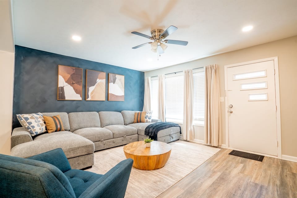 Plenty of space to relax in the Living Room.