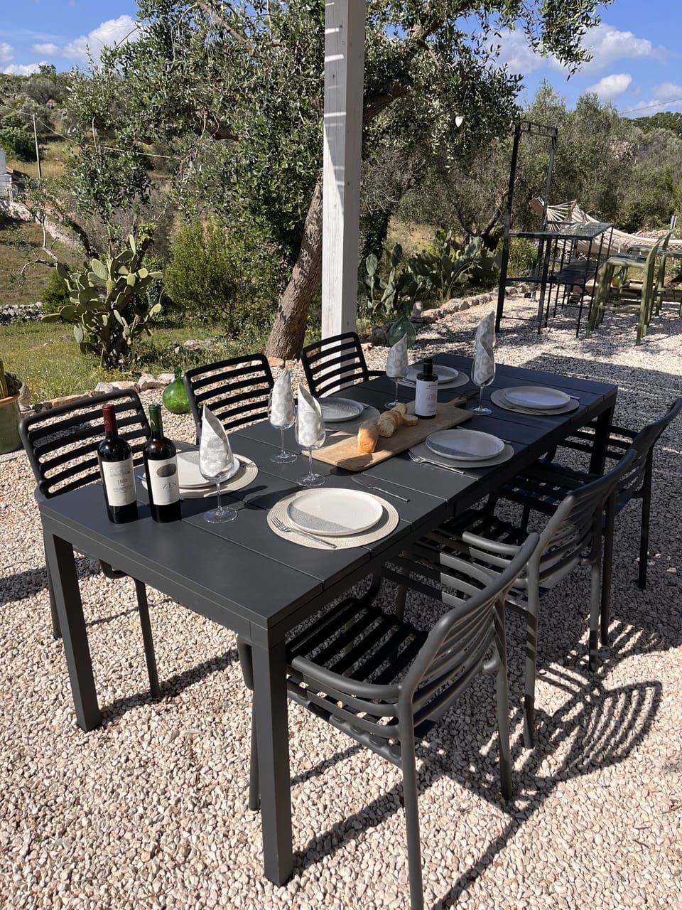 Alfresco dining