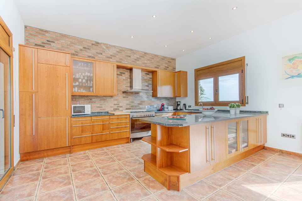 Kitchen (1)