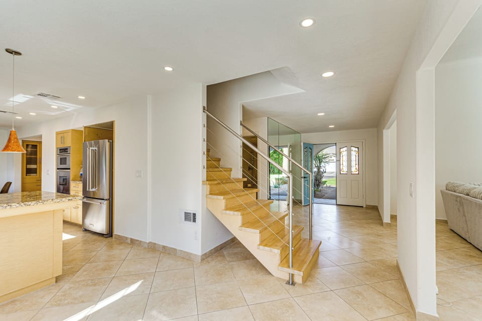 Entry | 1st Floor