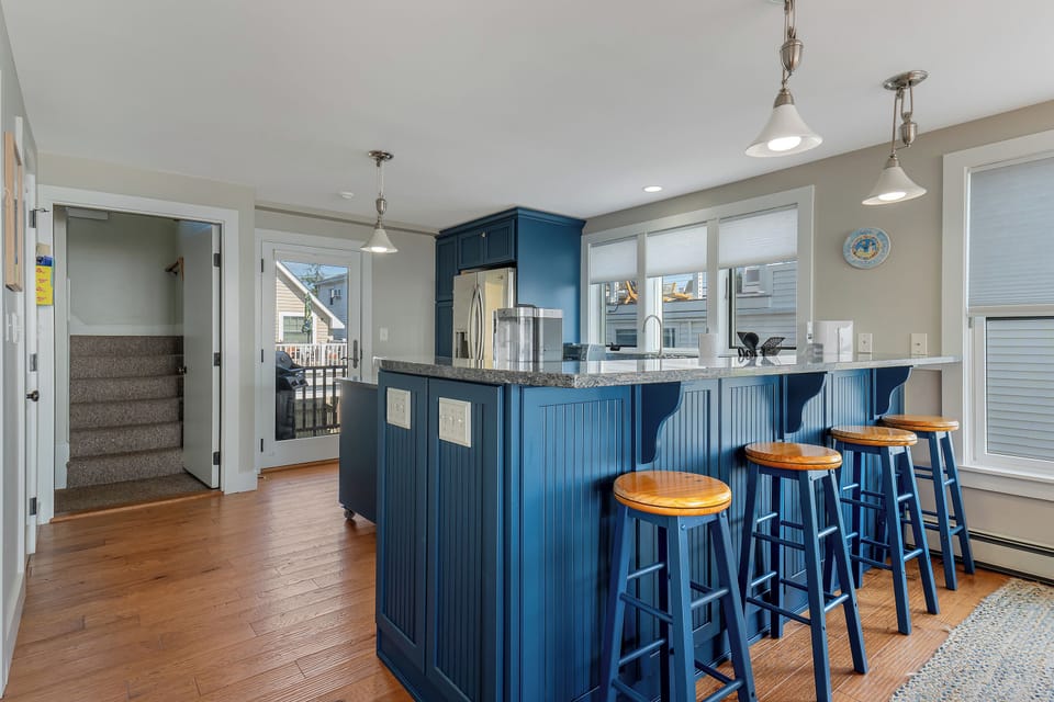 Fully functional kitchen