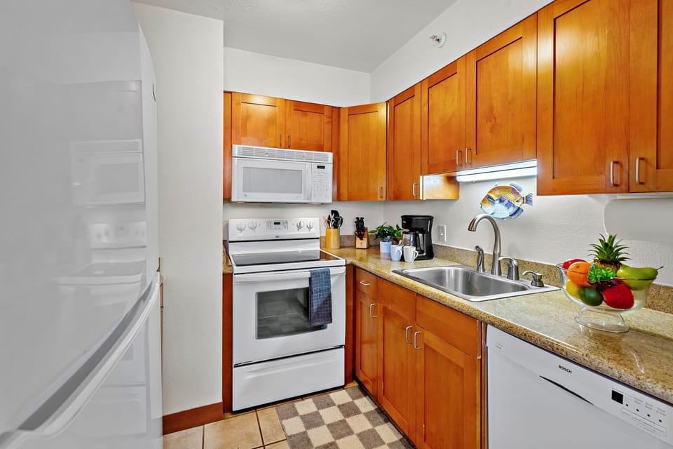 Fully equipped kitchen