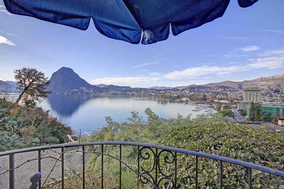 Lake View