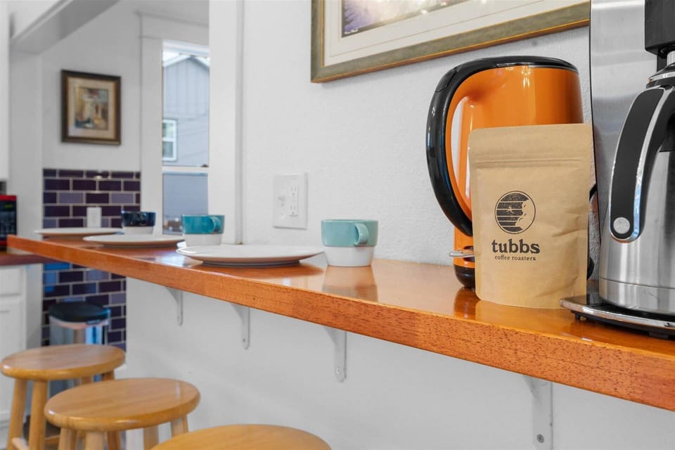 Start the morning with Tubbs coffee!