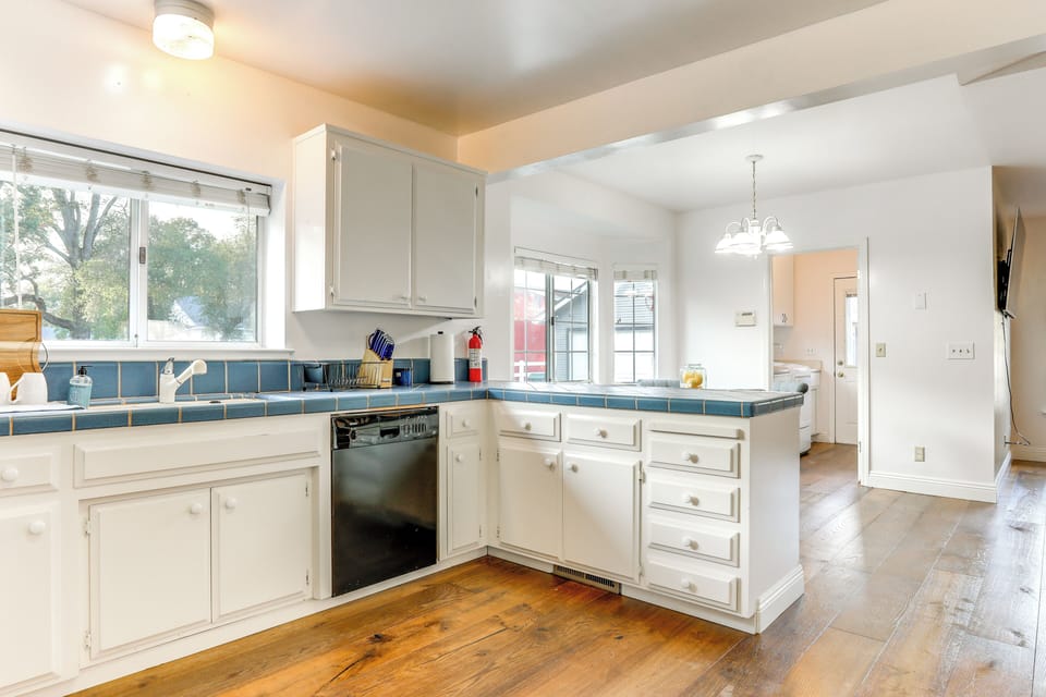 Kitchen | 1st Floor