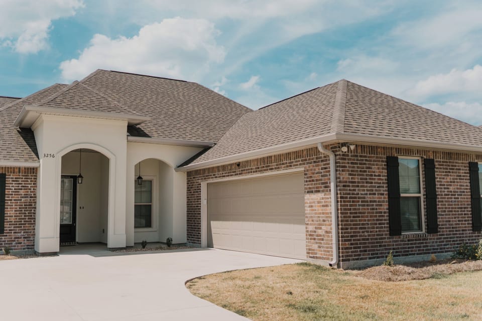 The property is located in a quaintly fresh suburb nicely tucked away from city noise. The property has parking for four full sized vehicles. 