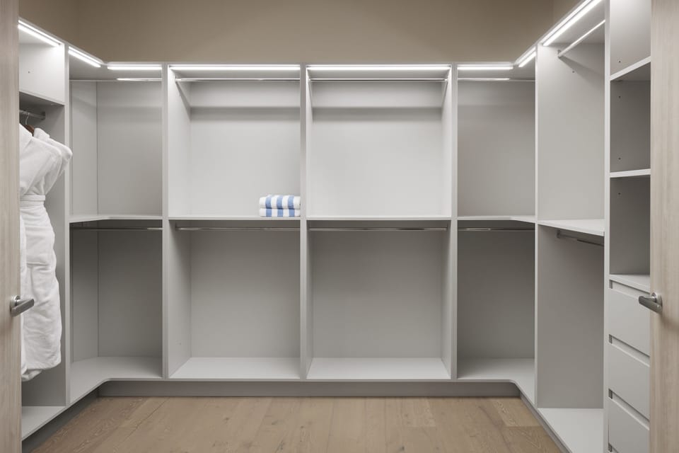 Cascade Closet