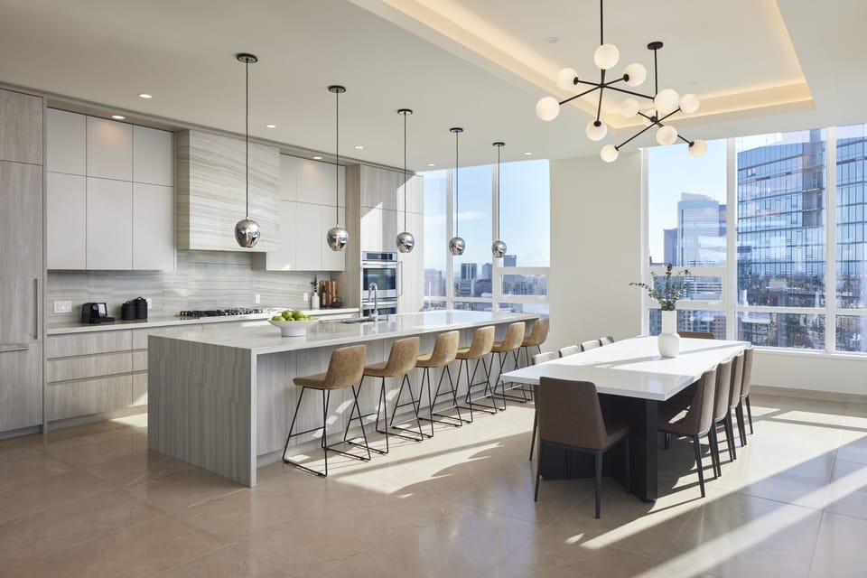 Cascade Living Dining