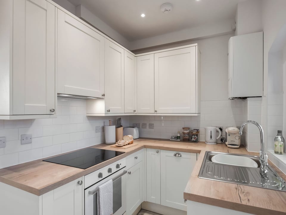 Kitchen | Tŷ Clara, Llangollen