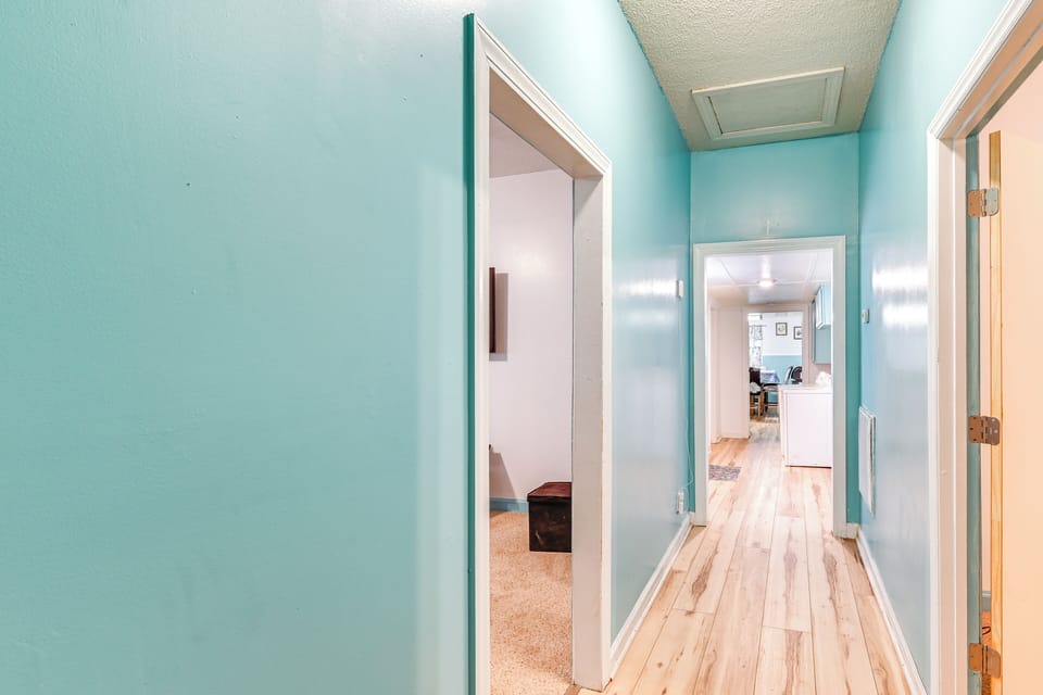Hallway | Washer & Dryer