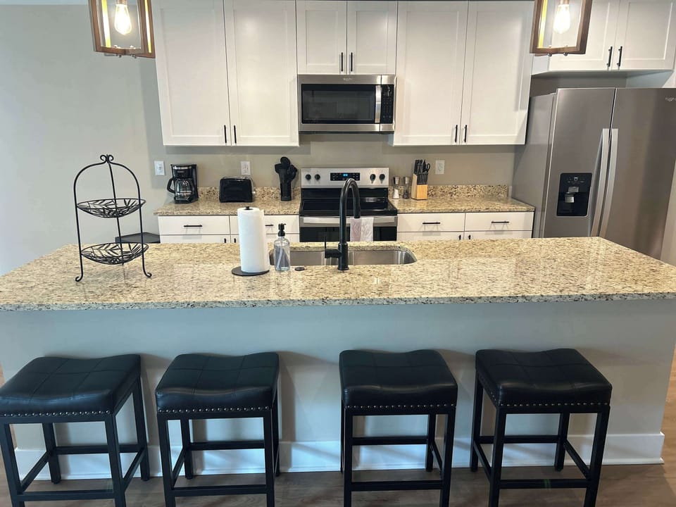 Plenty of counter space for a pot luck!