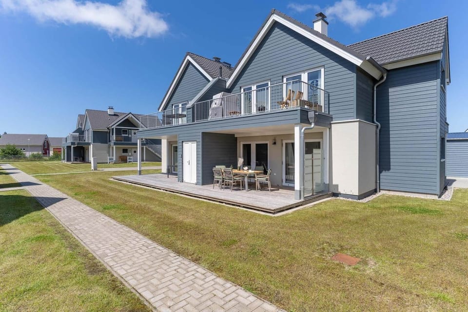 Holiday Home Exterior [summer]