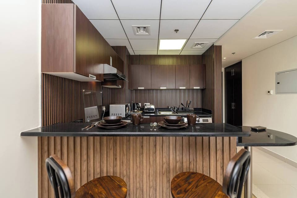 Dining area that connects to the kitchen that creates an open and inclusive space making it perfect for everyday meals.