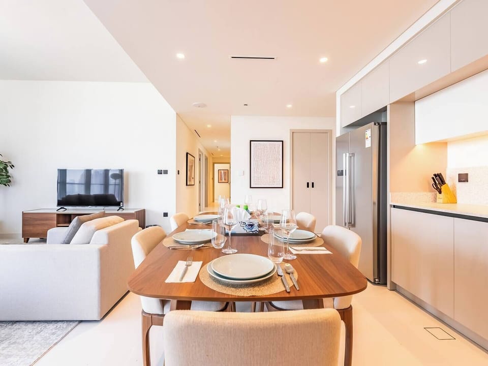 Stylish dining area ready for your family or group meals.