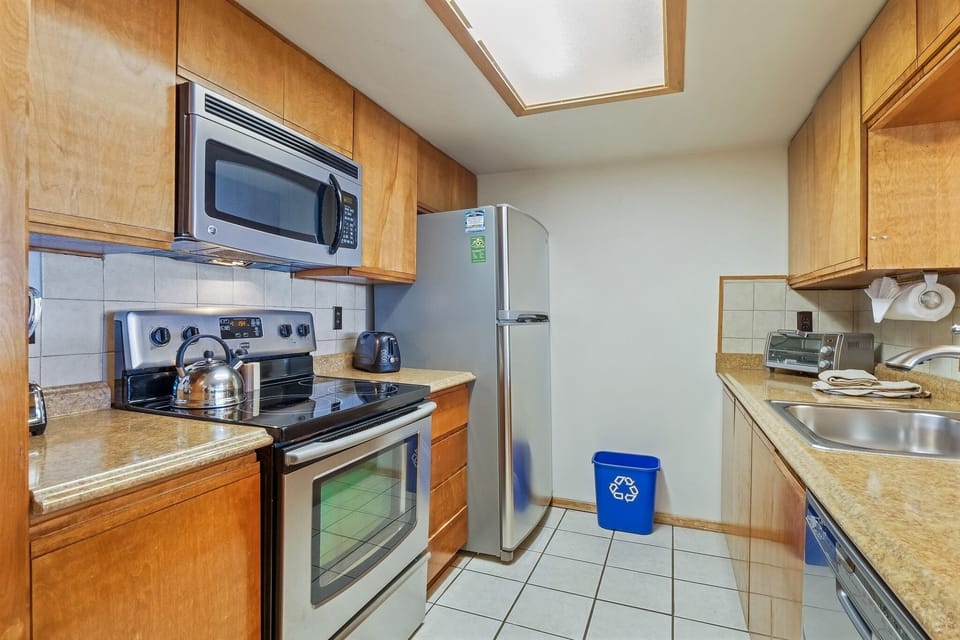Indoors, Kitchen, Microwave, Oven, Sink