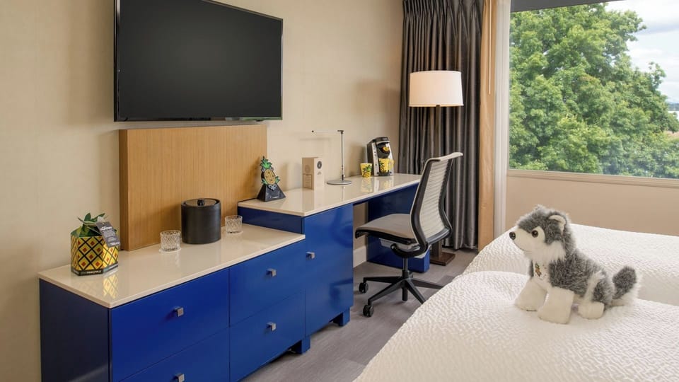 In-room amenities