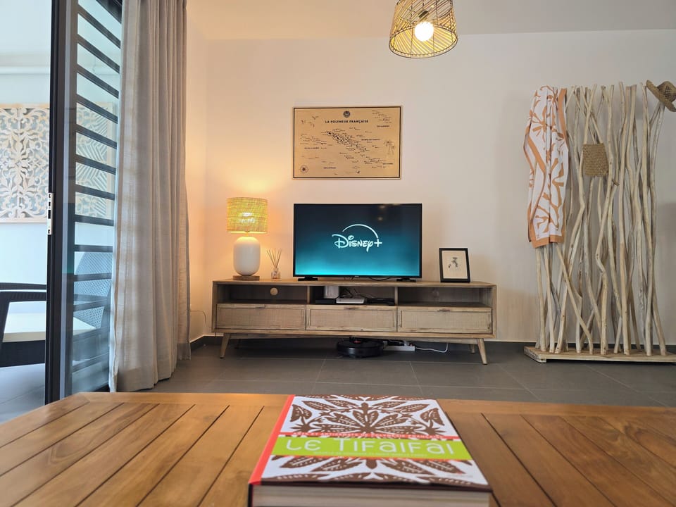 Profitez de Disney+, Netflix et d’une fibre rapide pendant votre séjour