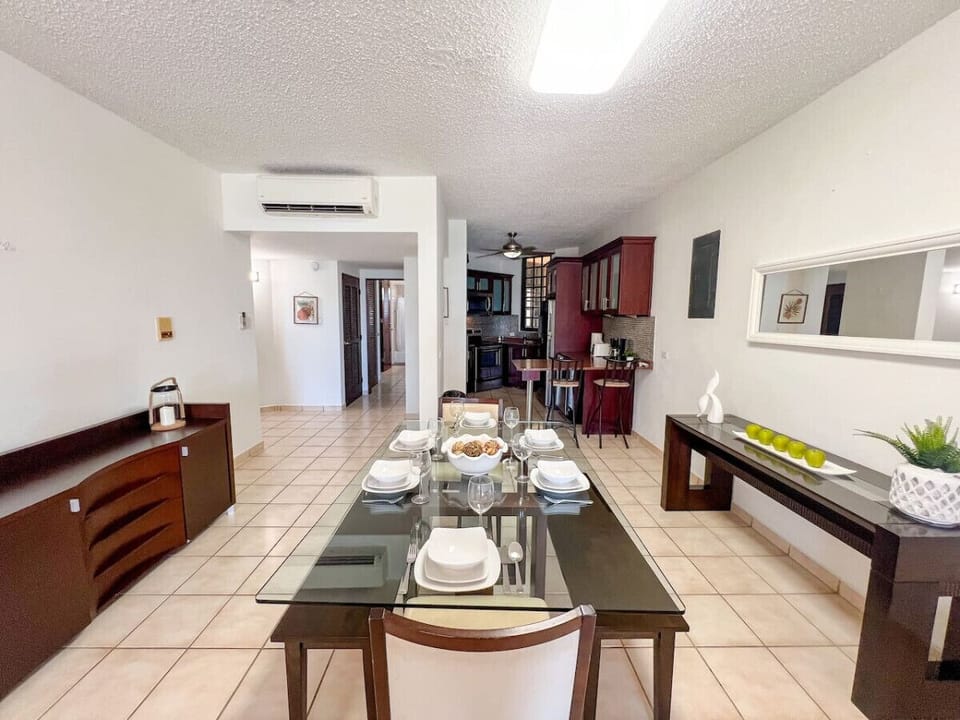 Your comfortable spot to eat and enjoy