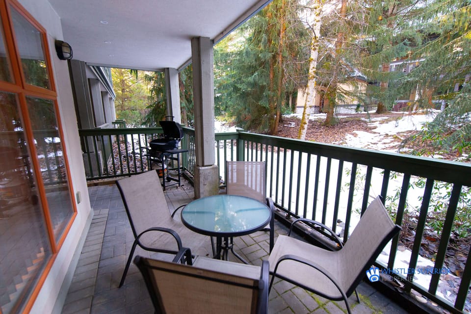 Private outdoor sitting