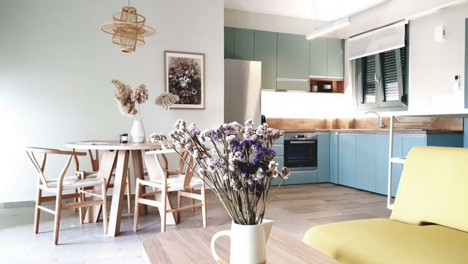 Living room with Kitchenette # Kalliroe