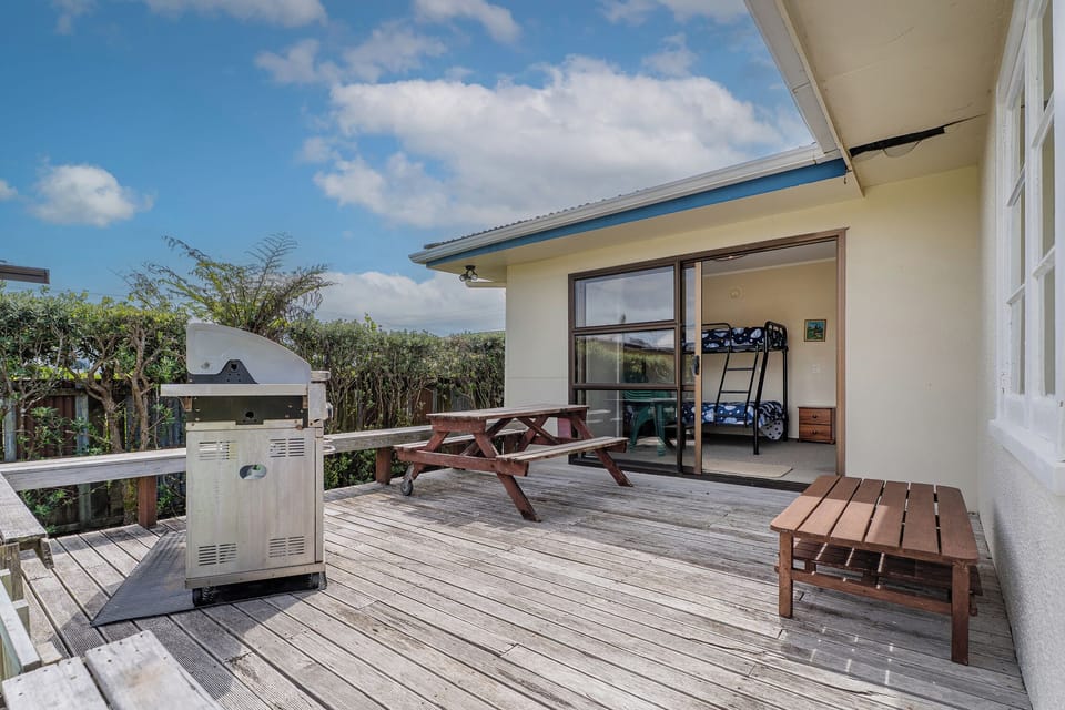 BBQ/Back Deck