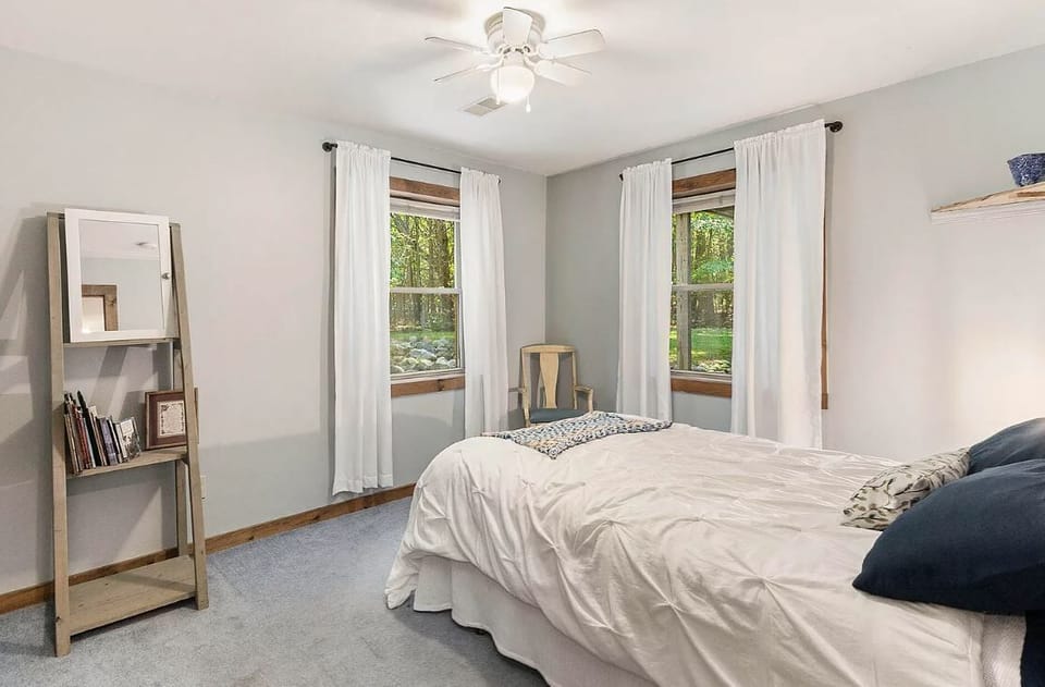 Lower level bedroom
