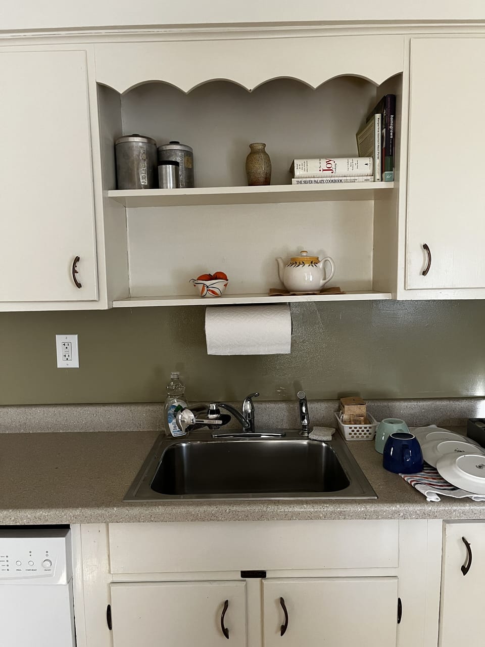 Kitchen sink
