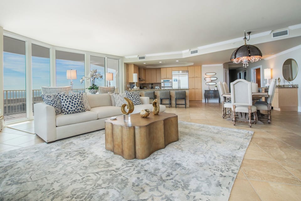 D710 Living Room