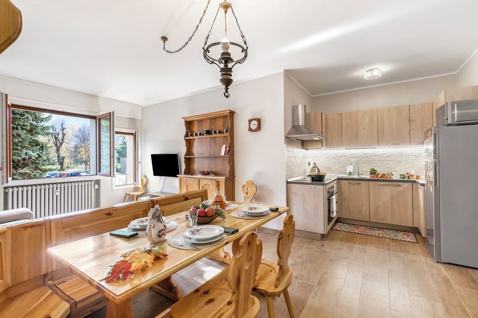 Kitchen and dining area