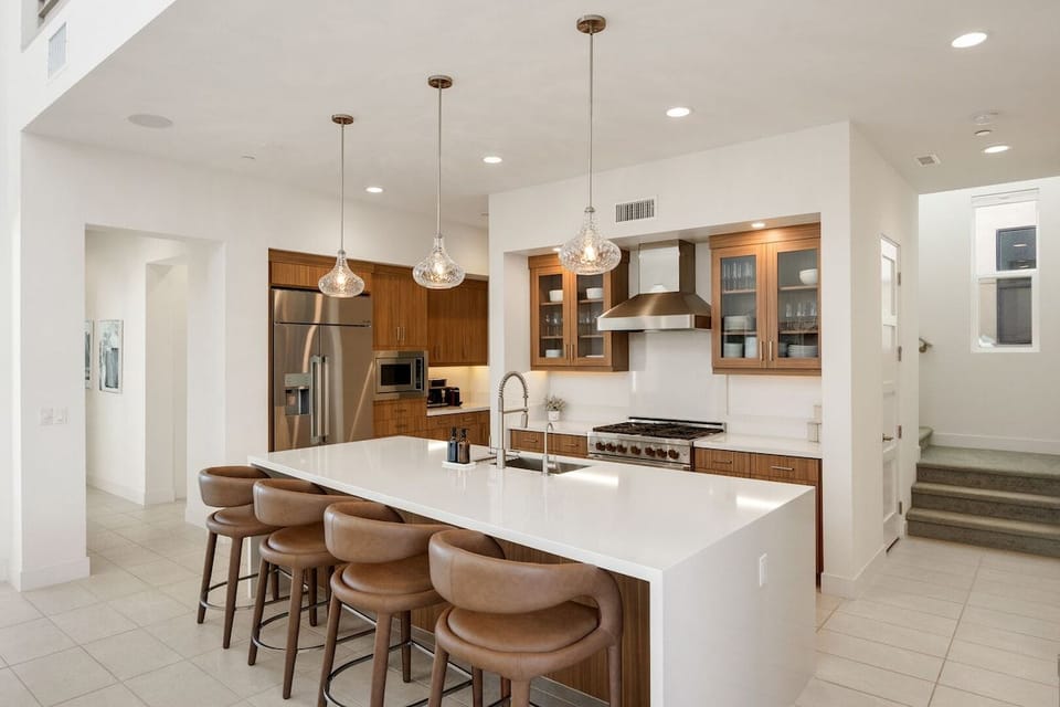 Everything you need is here—prep, cook, and hang out all in one beautiful space.