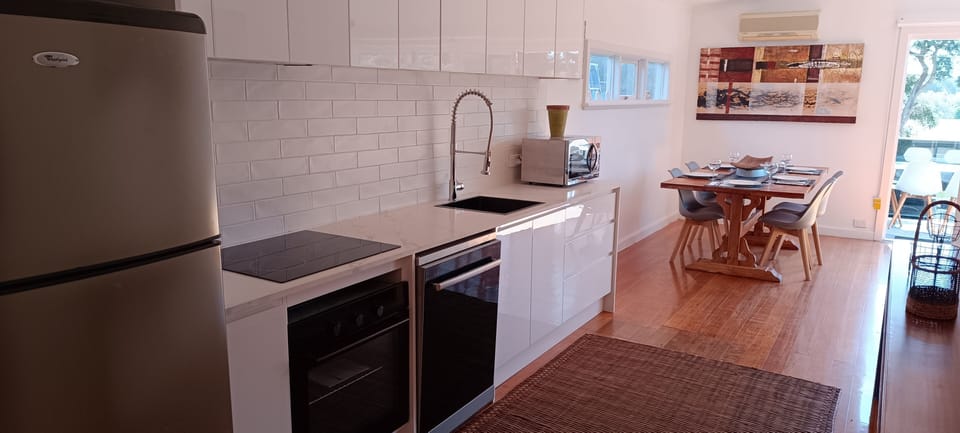 Kitchen Dining - Upper Level