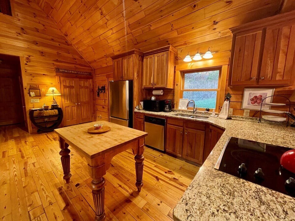 Kitchen, Additional View
